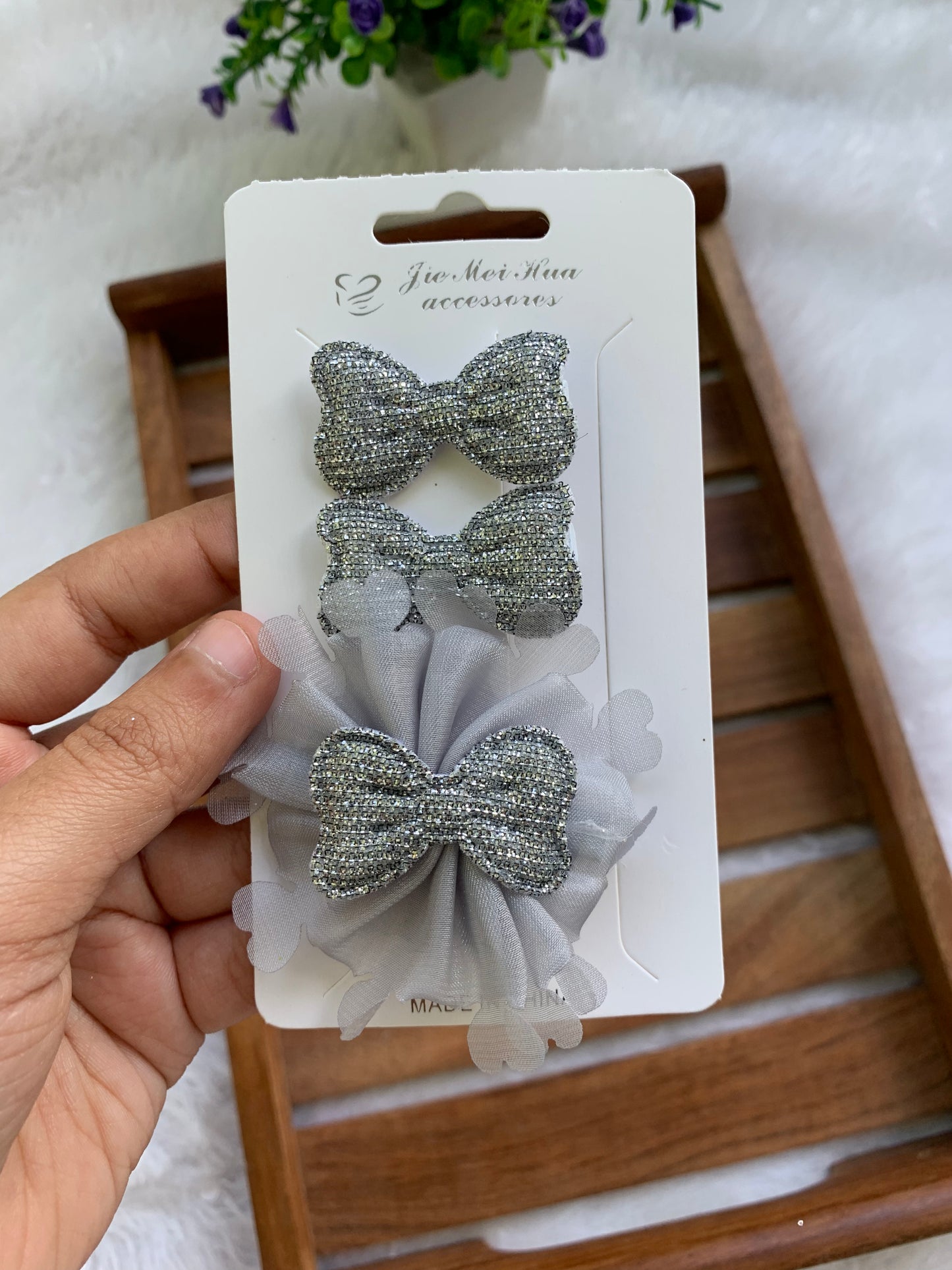 Bling Bow Clip Card