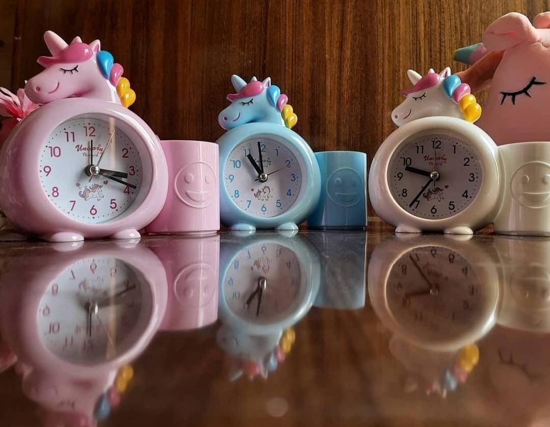 Unicorn Table Clock with Penstand