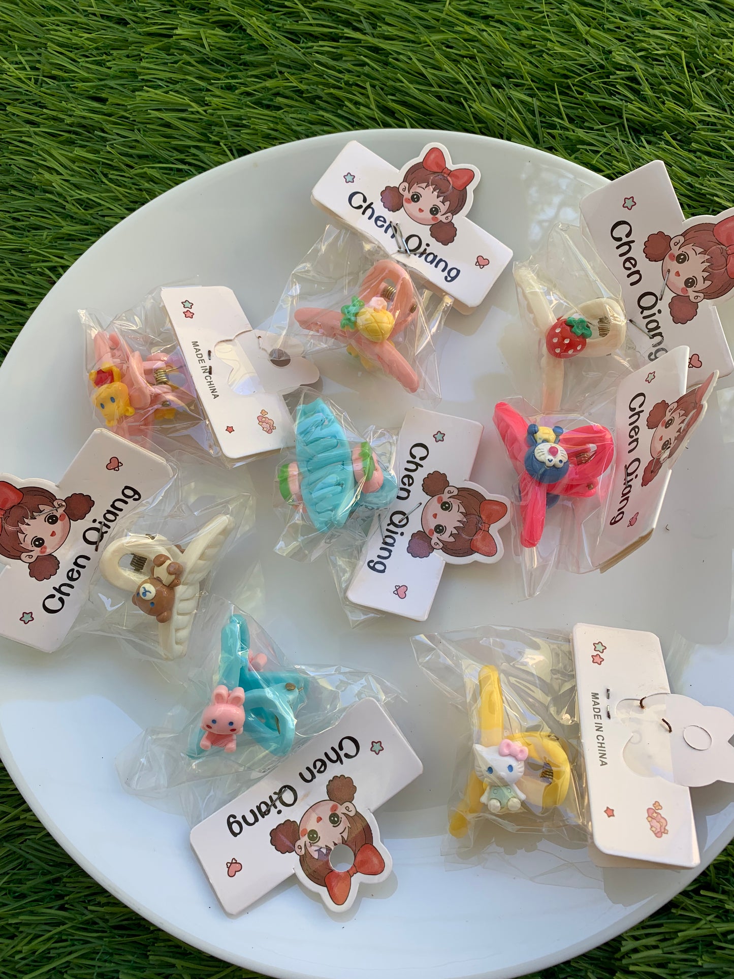 Mini Cartoon Hair Claws