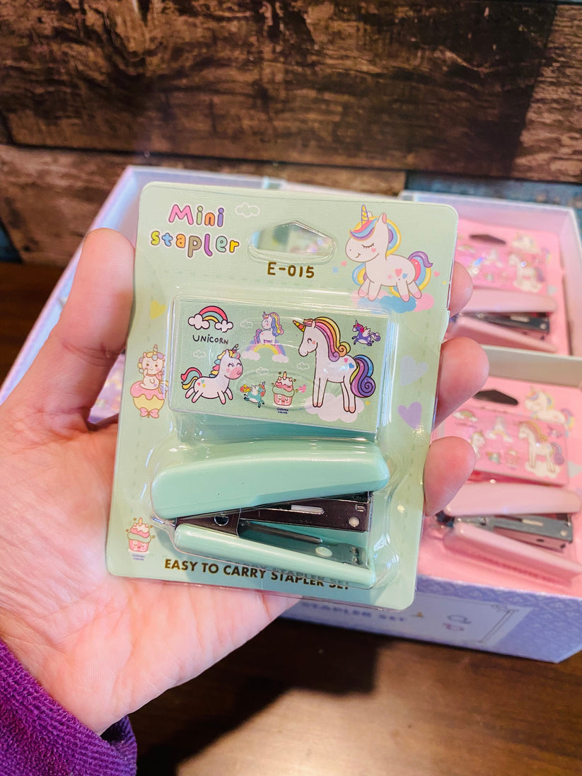 Mini Stapler Set