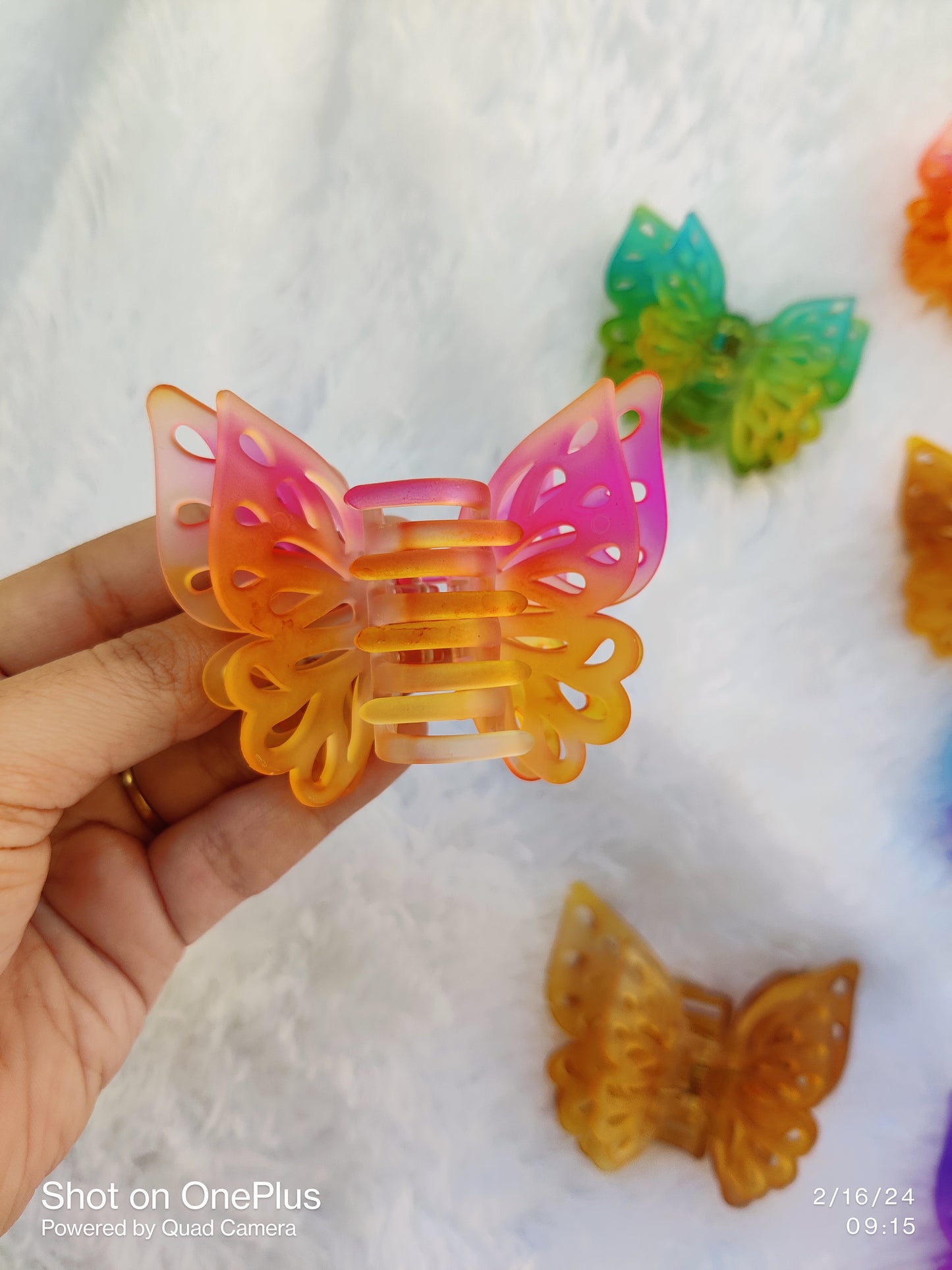 Multilayer Butterfly Hairclaws