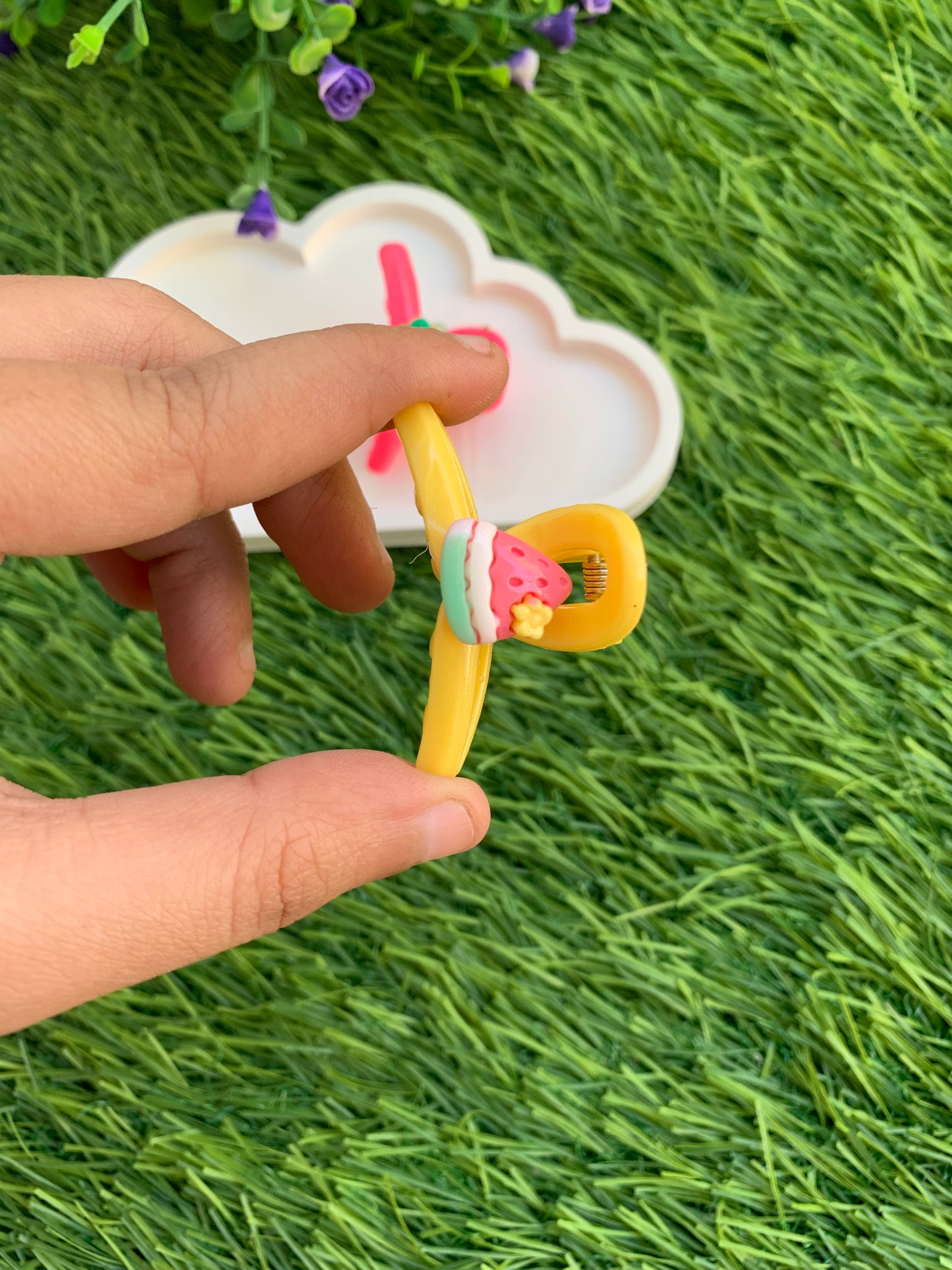 Mini Cartoon Hair Claws