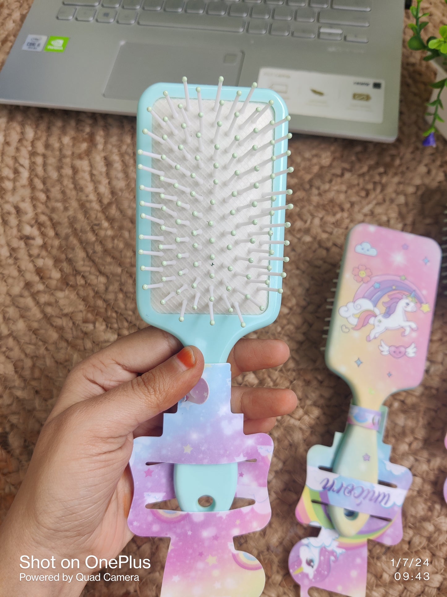 Unicorn Comb