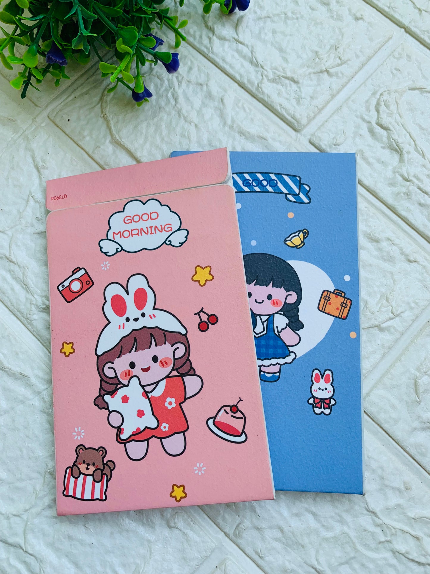 Little Girl Standee Pocket Mirror