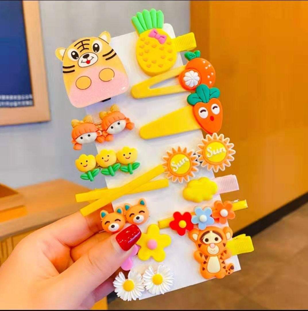 Yellow Love Clip card