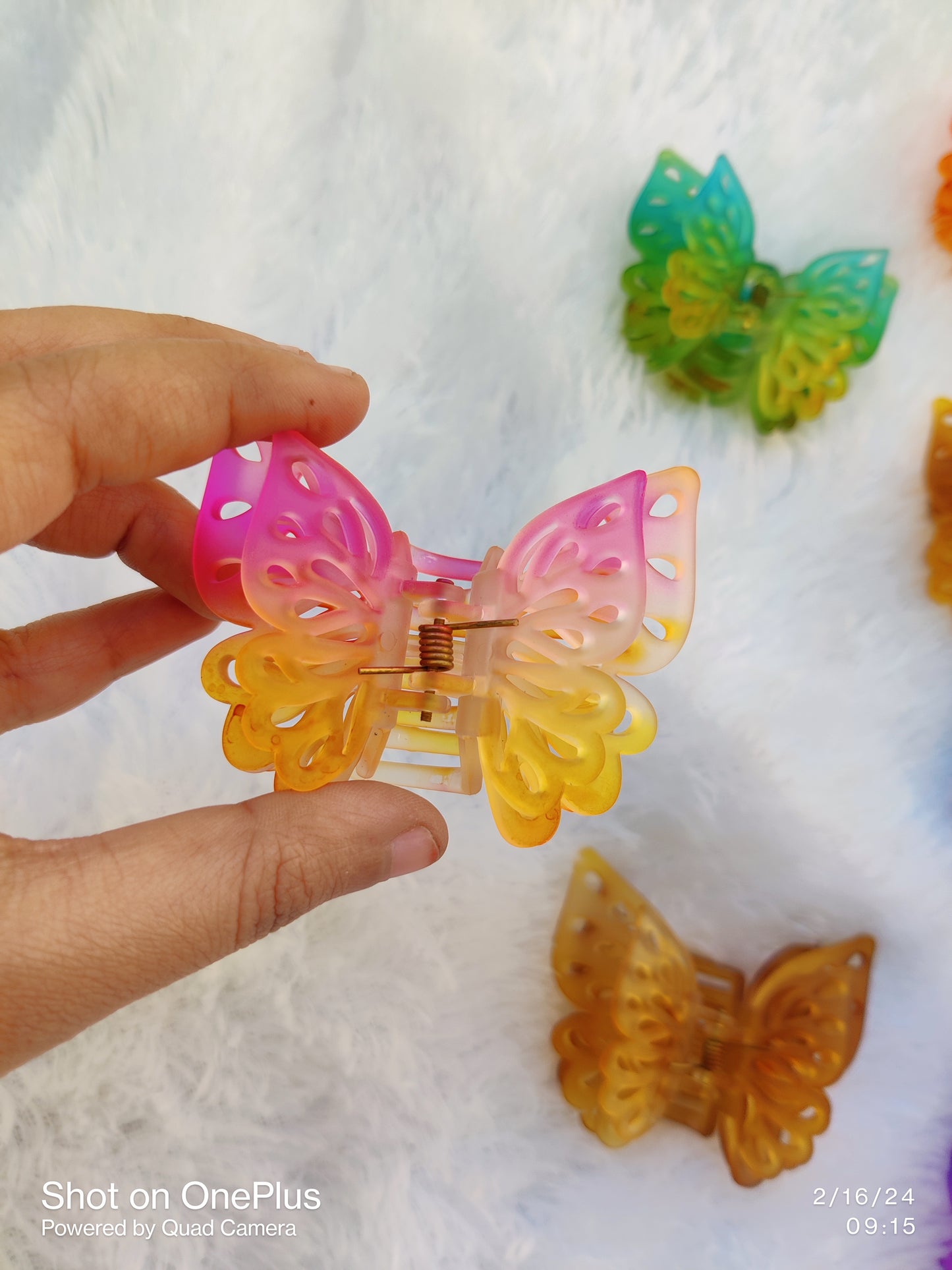 Multilayer Butterfly Hairclaws
